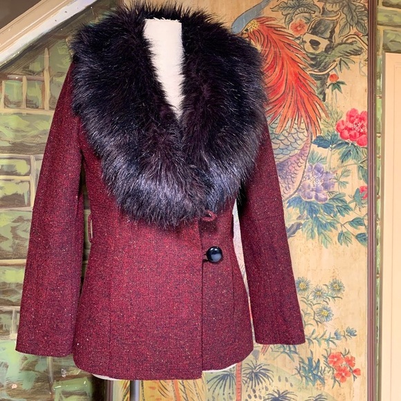 H&M Jackets & Blazers - H&M Burgundy Faux Fur Jacket Size 8